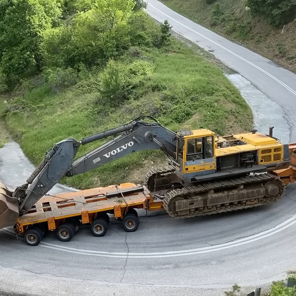 Strona główna > Publikacje > Transport ponadnormatywny maszyn budowlanych i drogowych