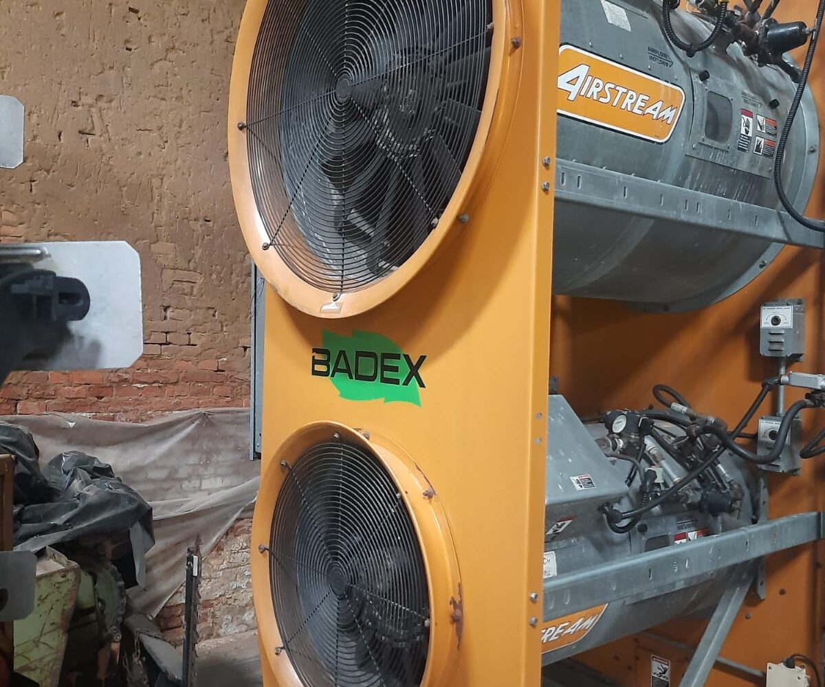 OZ725