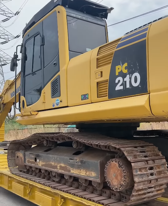 transport-koparki-komatsu-pc-210-lc-madley-czestochowa-02