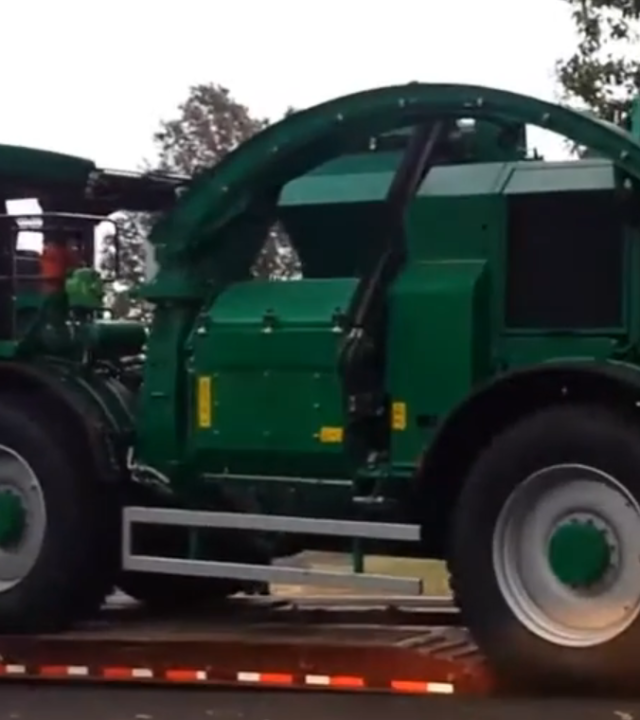Transport rębaka Albach Diamant 2000 z Wrocławia do Białegostoku